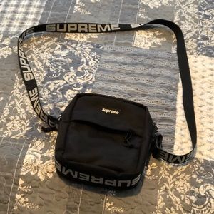 SUPREME BAG